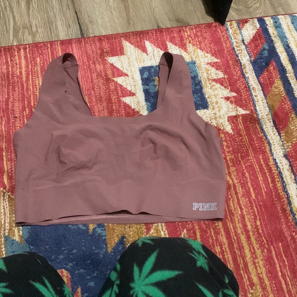 Seam-less pink sports bra